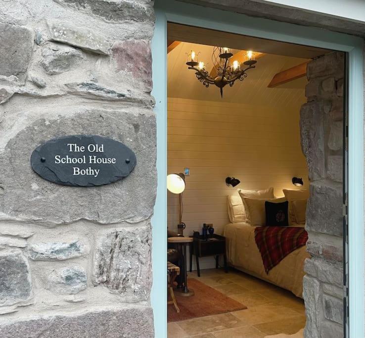 Charming Stone Bothy At Loch Lomond Villa Лус Екстериор снимка