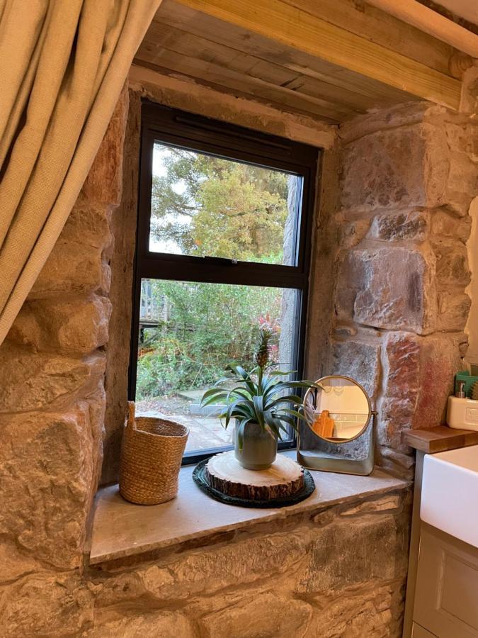 Charming Stone Bothy At Loch Lomond Villa Лус Екстериор снимка
