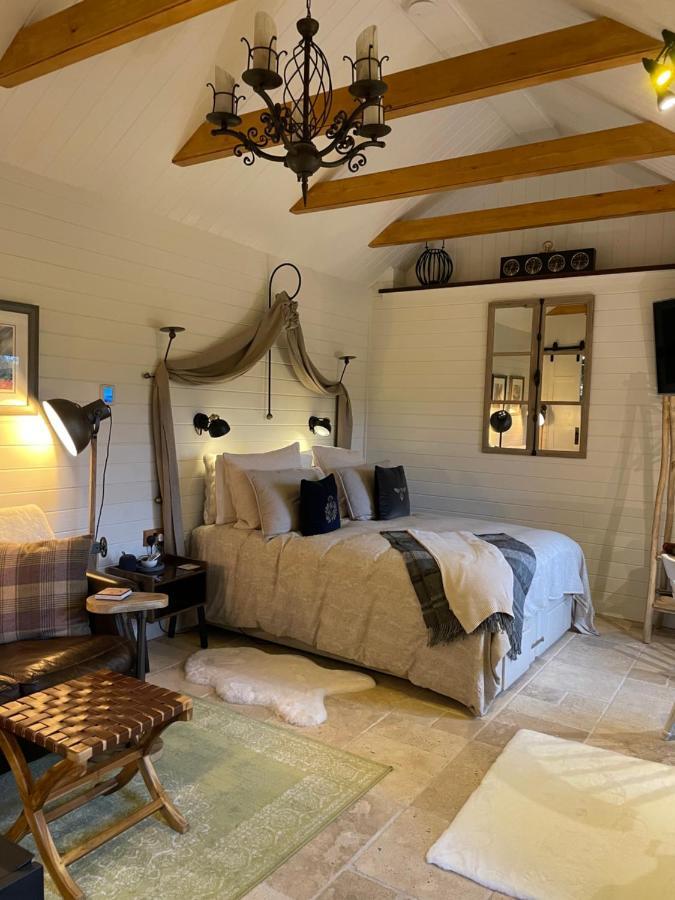 Charming Stone Bothy At Loch Lomond Villa Лус Екстериор снимка